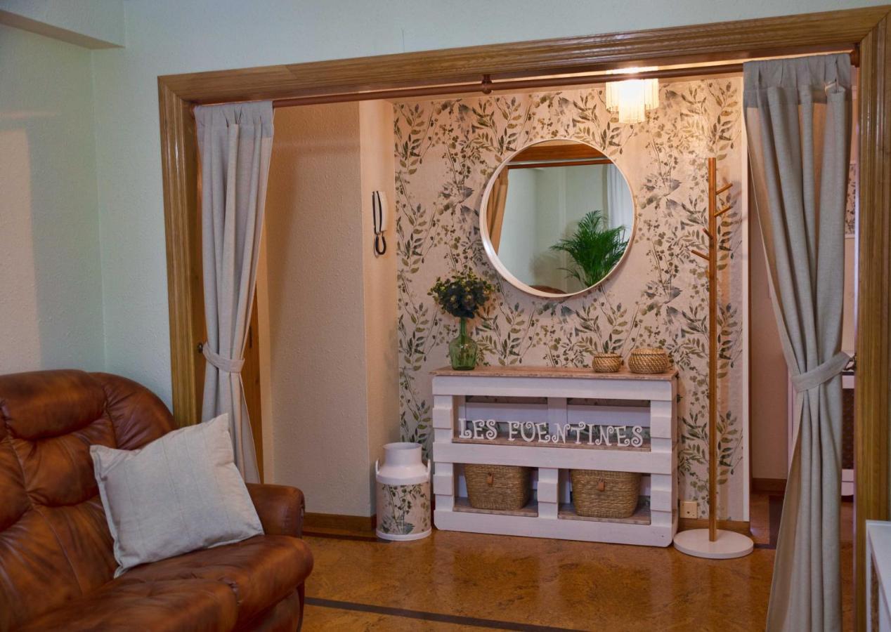 Les Fuentines Apartman Onís Kültér fotó